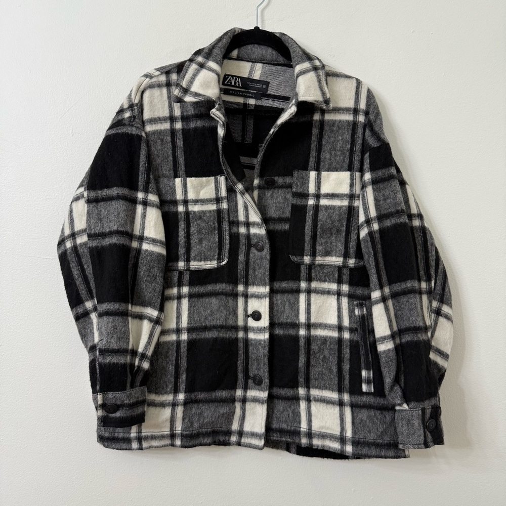 {M} Zara Black and White Plaid Jacket Shacket